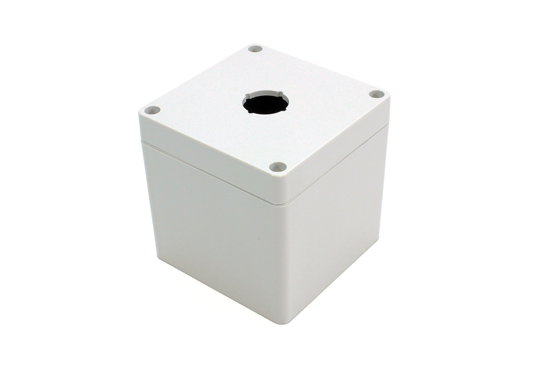 Hammond 1554pb Series Polycarbonate Enclosure, IP66, 3.54 x 3.54 x 3.54in