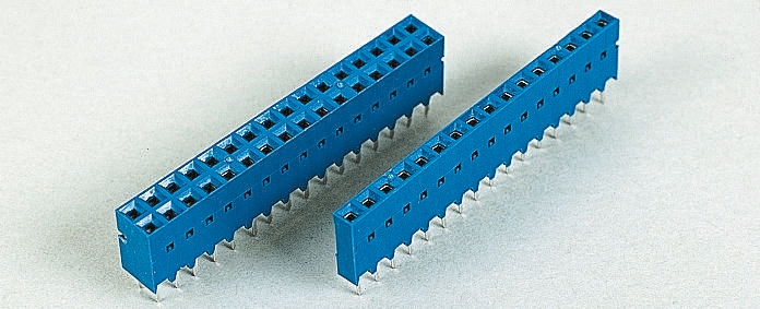 Amphenol Communications Solutions Dubox Series Straight Through Hole Mount PCB Socket, 18-Contact, 1-Row, 2.54mm Pitch,