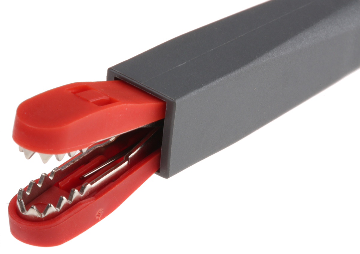 Schutzinger Black Grabber Clip with Crocodile Jaws, 6A, 1kV, 4mm Socket