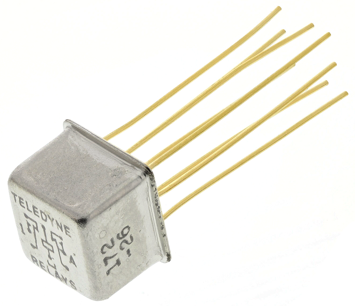 Teledyne PCB Mount RF Relay, 26.5V dc Coil, DPDT