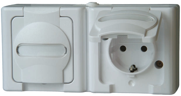 Kopp White Plug Socket, 16A