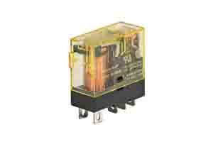 Idec Plug In Power Relay, 12V dc Coil, 12A Switching Current, DPDT