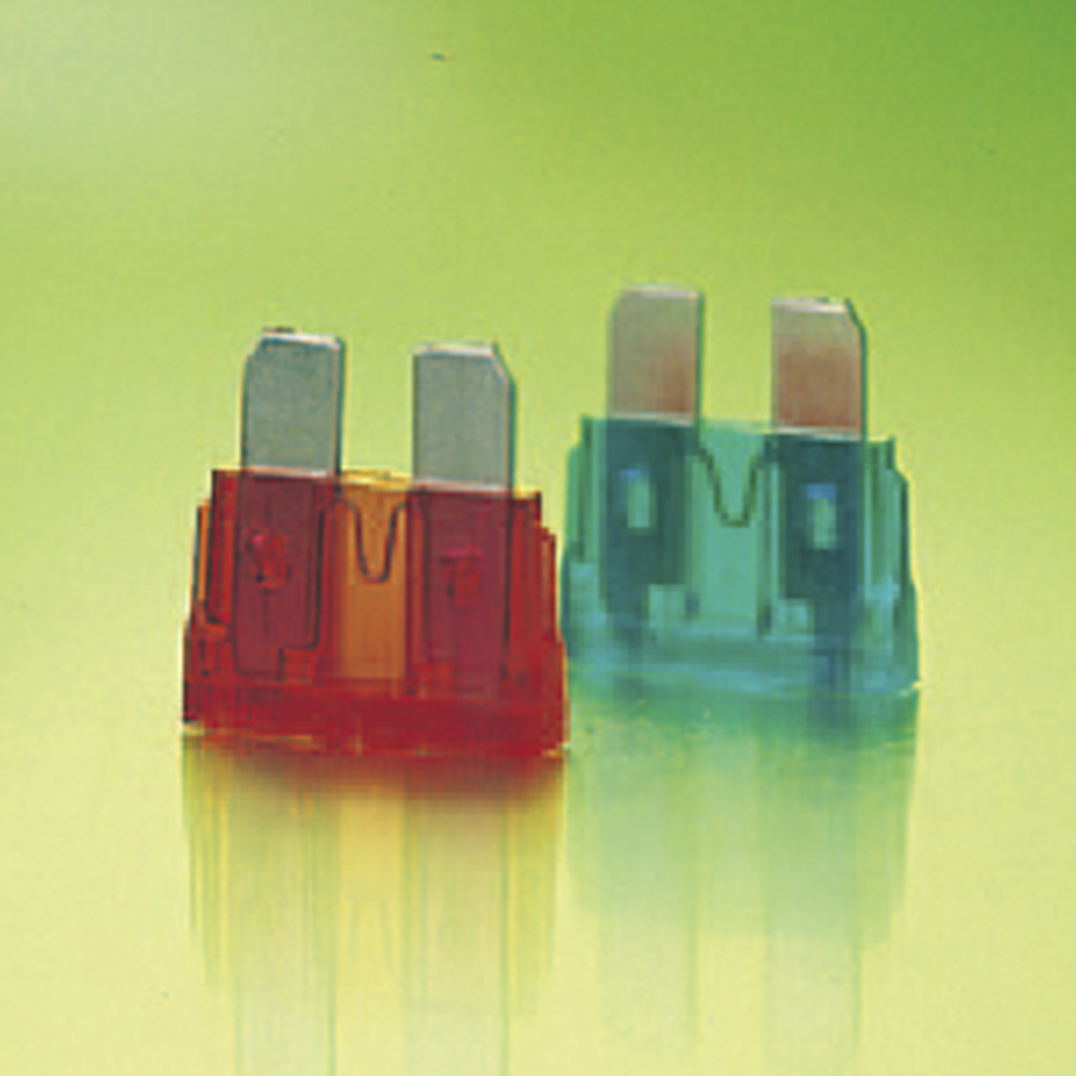 RS PRO 5A Tan Blade Car Fuse, 32V dc