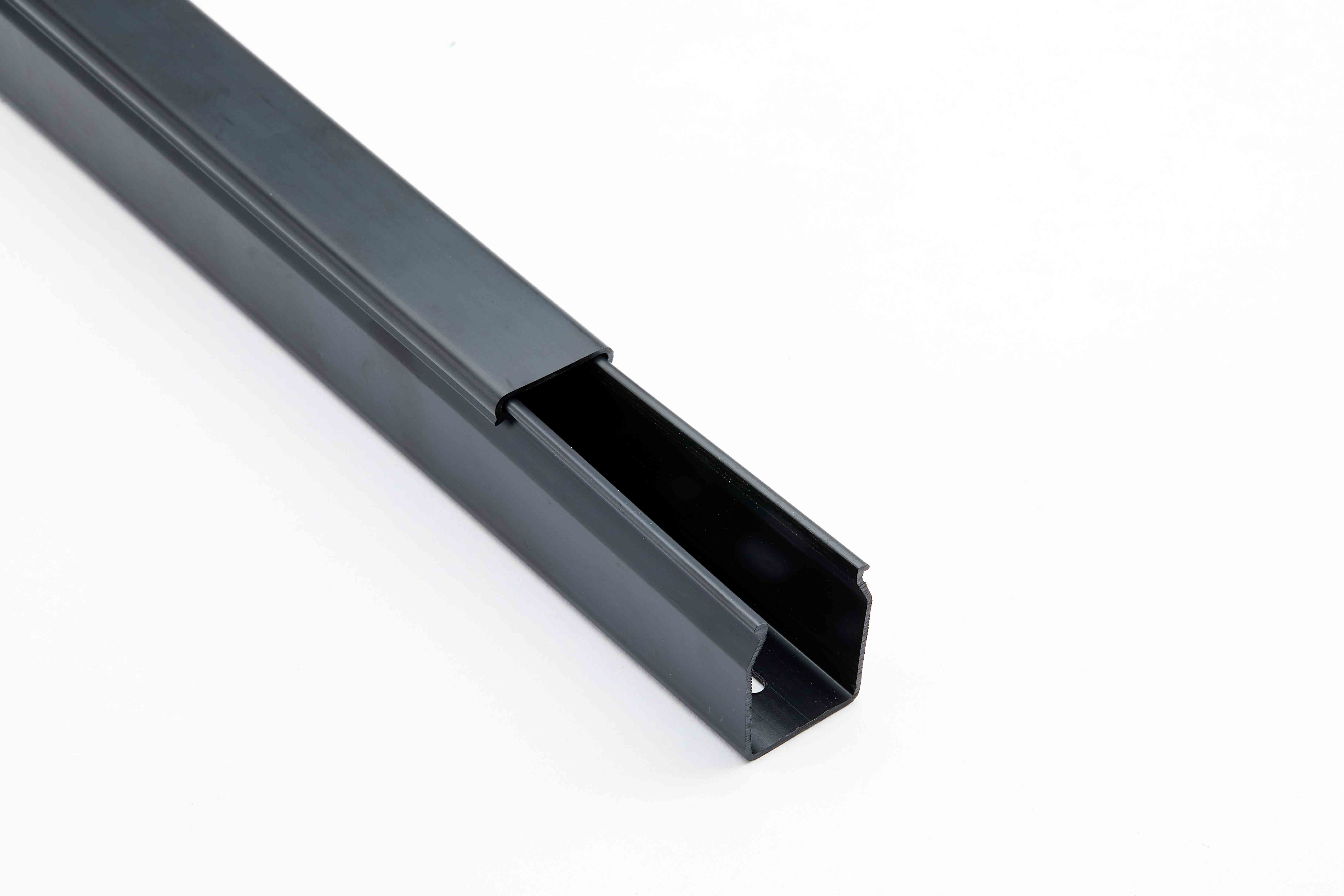 Betaduct 2347 Black Slotted Panel Trunking, W25 mm x D37.5mm, L2m, Noryl