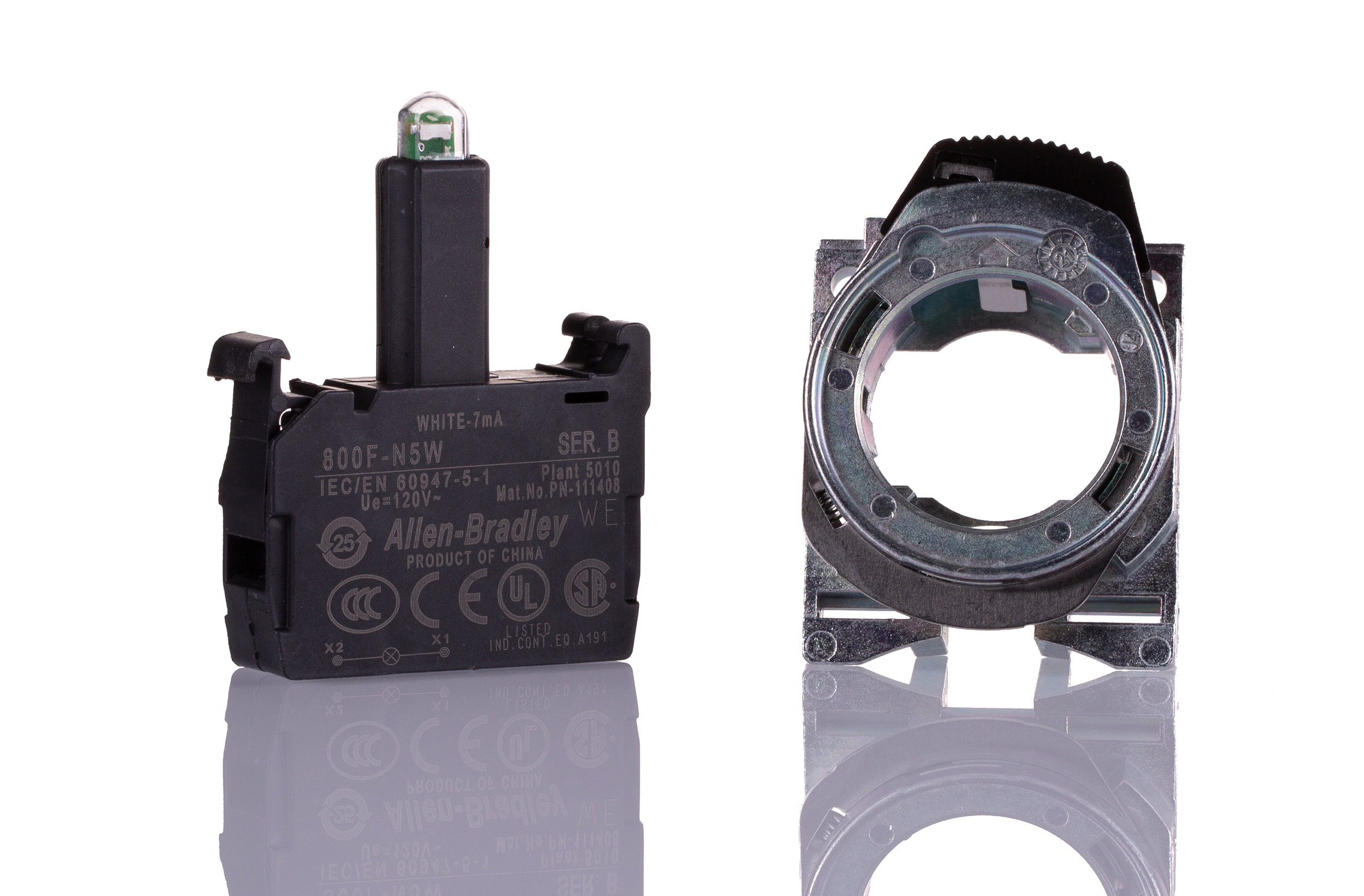 Allen Bradley 800F Light Block & Holder - White, 120 V ac
