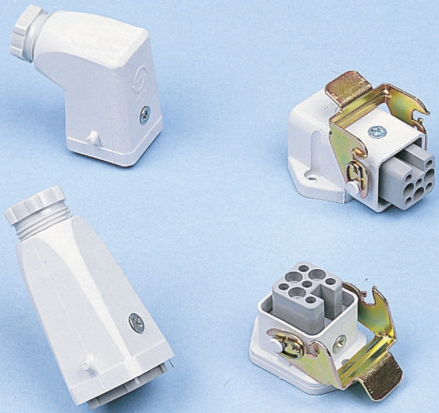 EPIC Hood Kit, 7 Way, 10A, Female, H-D, 250 V