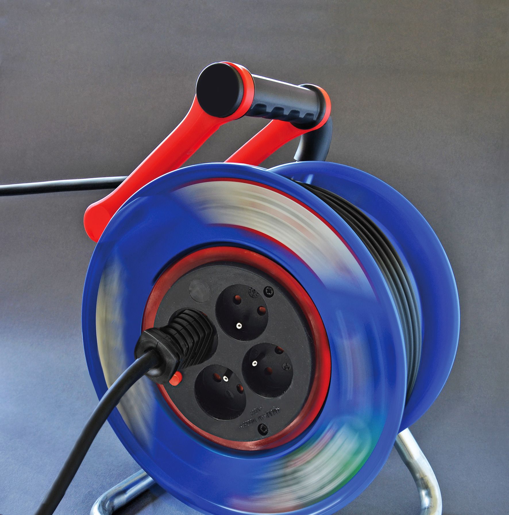 brennenstuhl 40m 4 Socket Type E - French Cable Reel Open Reel, 230 V, IP20