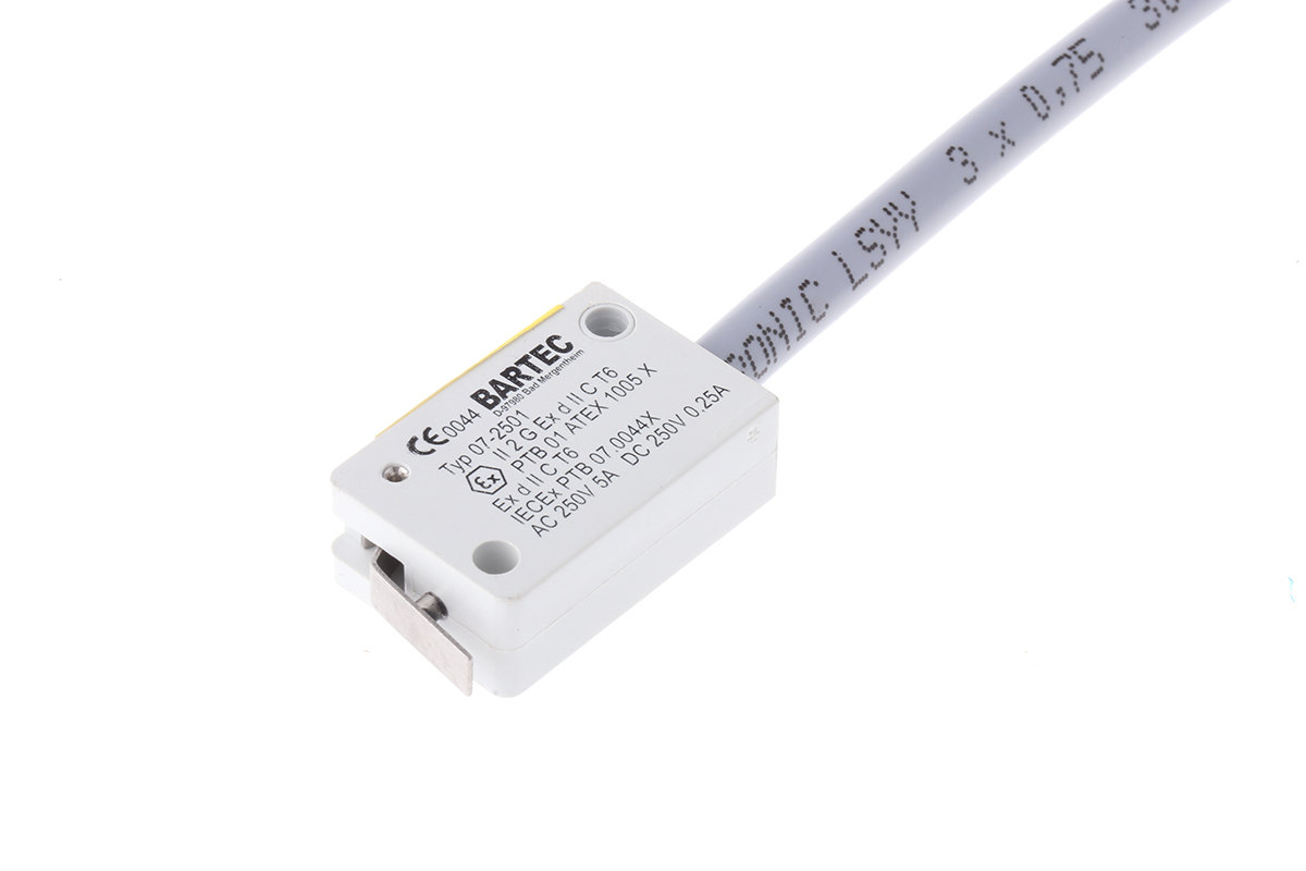 Bartec Plunger Limit Switch, NO/NC, IP54, Duroplast Housing, 250V ac Max, 5A Max