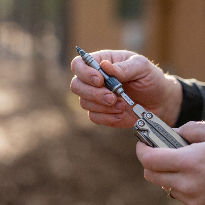 Leatherman 1/4 in Magnetic Slotted Ratchet Screwdriver, 82.804 mm length