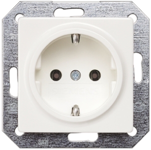 Siemens DELTA White 1 Gang Plug Socket, 16A, Type F - German Schuko, Indoor Use