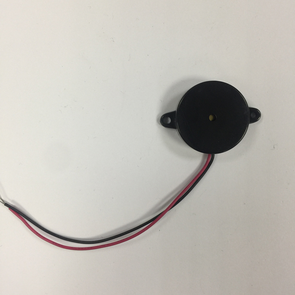 RS PRO 76dB Screw Mount Continuous Piezo Buzzer, 24.0 (Dia.) x H8.3mm, 3V dc Min, 20V dc Max