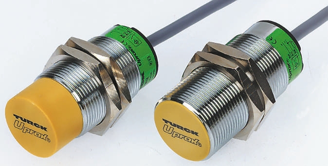 Turck Inductive Threaded Barrel Proximity Sensor, M18, 12 mm Detection, PNP NO, 10 → 30 V dc