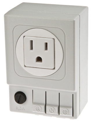 STEGO SD035 Light Grey 1 Gang Plug Socket, 6.3A, NEMA 5-15R, Indoor Use