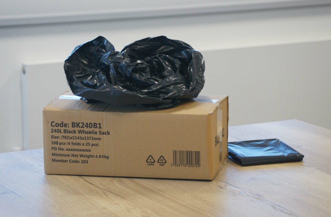 Cromwell Polythene Black Polythene Bin Bag, 240L Capacity, 100 per Package