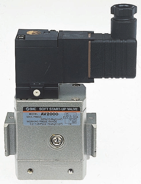 SMC Pneumatic Solenoid Valve - G 1/4 EAV2000 Series 220V ac