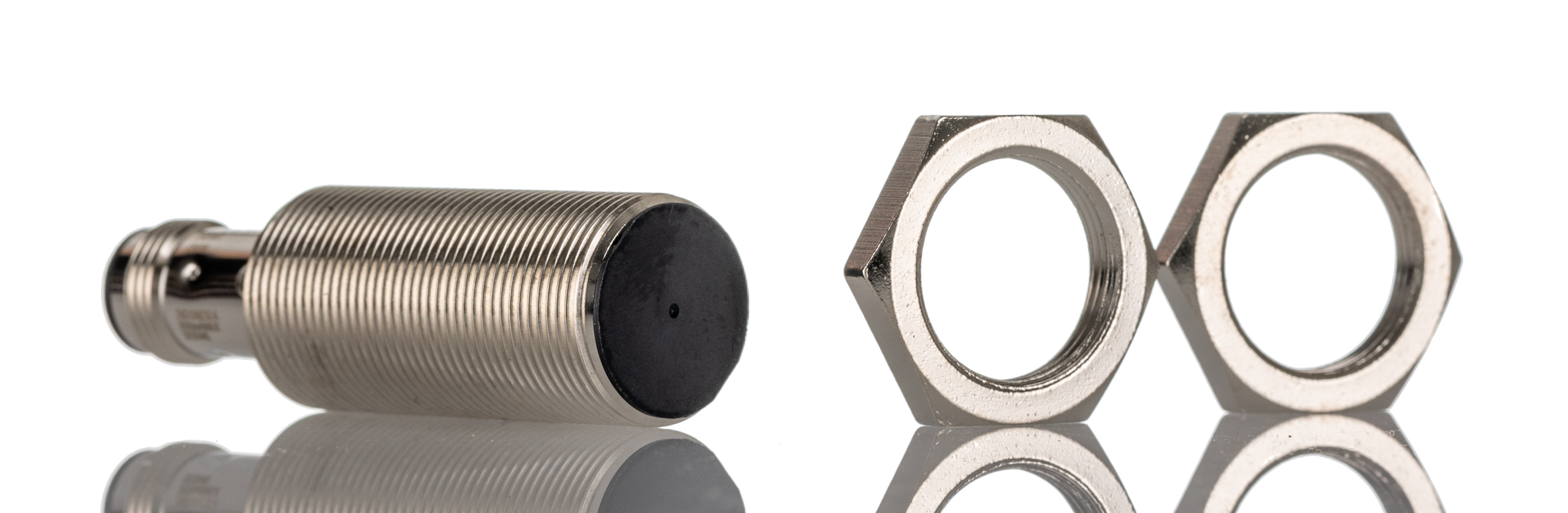 Omron Inductive Threaded Barrel Proximity Sensor, M18, 8 mm Detection, PNP NO, 12 → 24 V dc