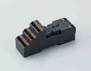Idec SU 8 Pin 300V ac DIN Rail Relay Socket, for use with RU2