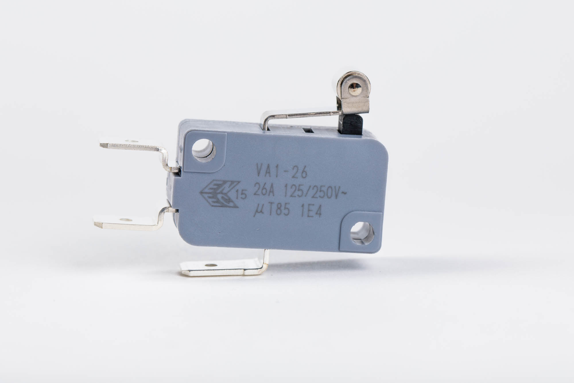 Zippy Roller Lever Snap Action Micro Switch, Solder Terminal, 26A, SPDT