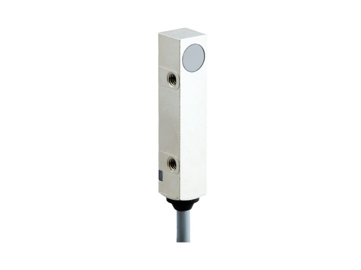 Baumer Inductive Block Proximity Sensor, 2 mm Detection, PNP NO, 6 → 36 V dc