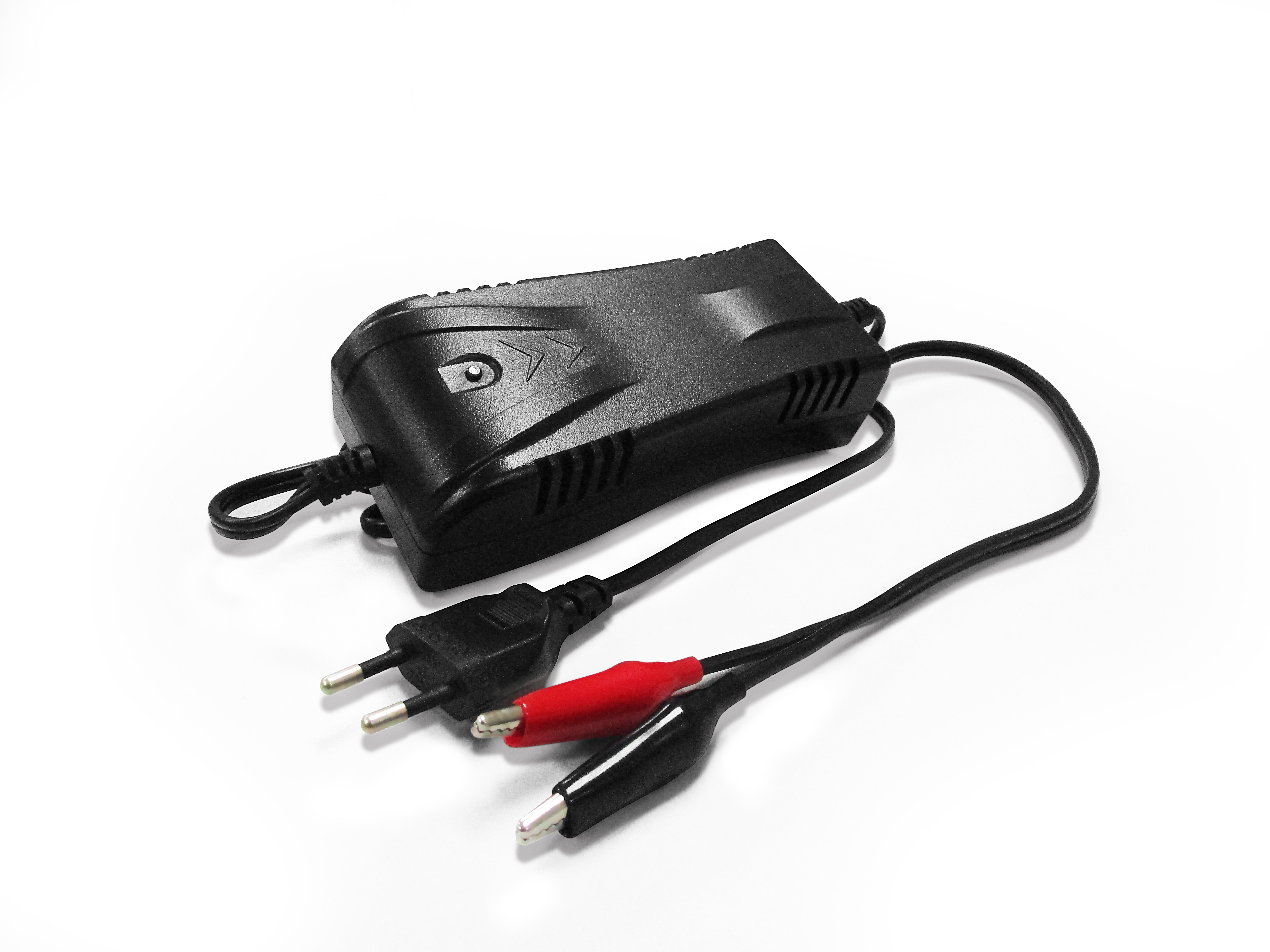 RS PRO 2282 Battery Charger For Lead Acid 12 V 6 Cell 12V 2A with UK plug