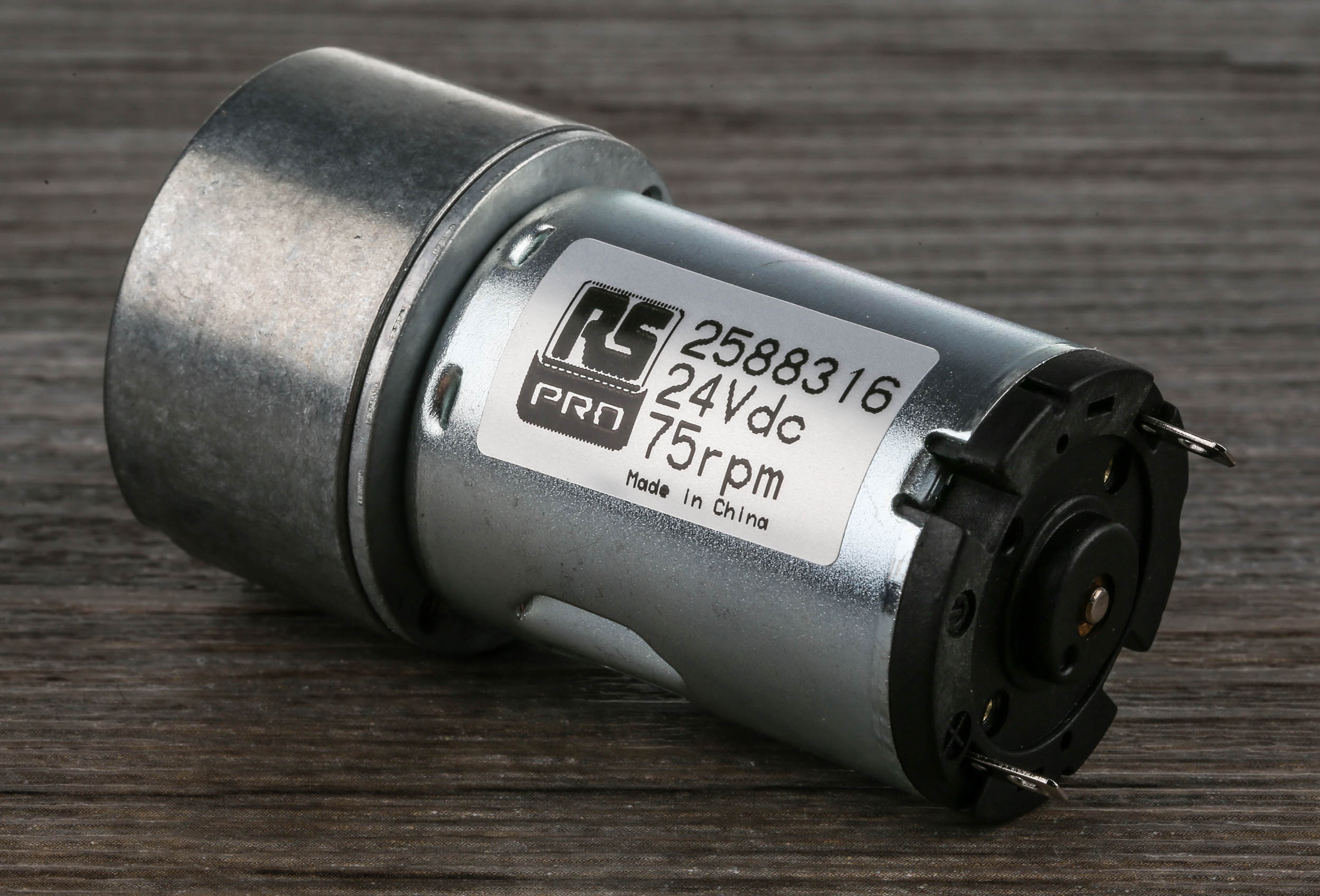 RS PRO Geared DC Geared Motor, 24 V dc, 20 Ncm, 75 rpm, 5mm Shaft Diameter