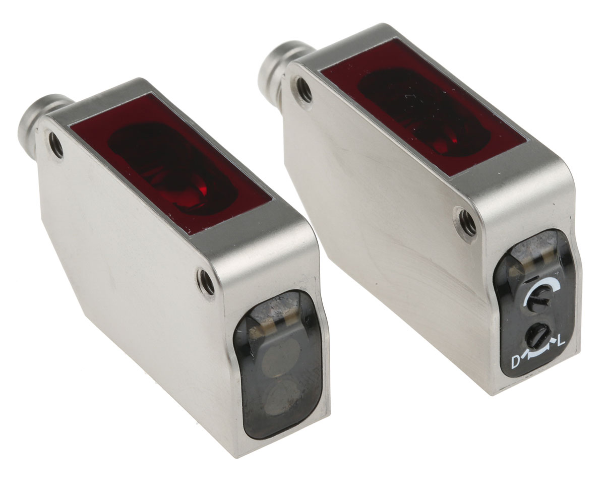 Omron Through Beam Photoelectric Sensor, Block Sensor, 15 m Detection Range