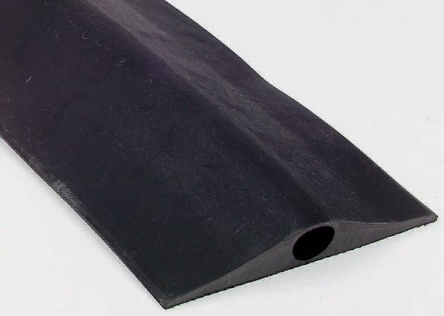 RS PRO 4.5m Black Cable Cover in Rubber, 23mm Inside dia.