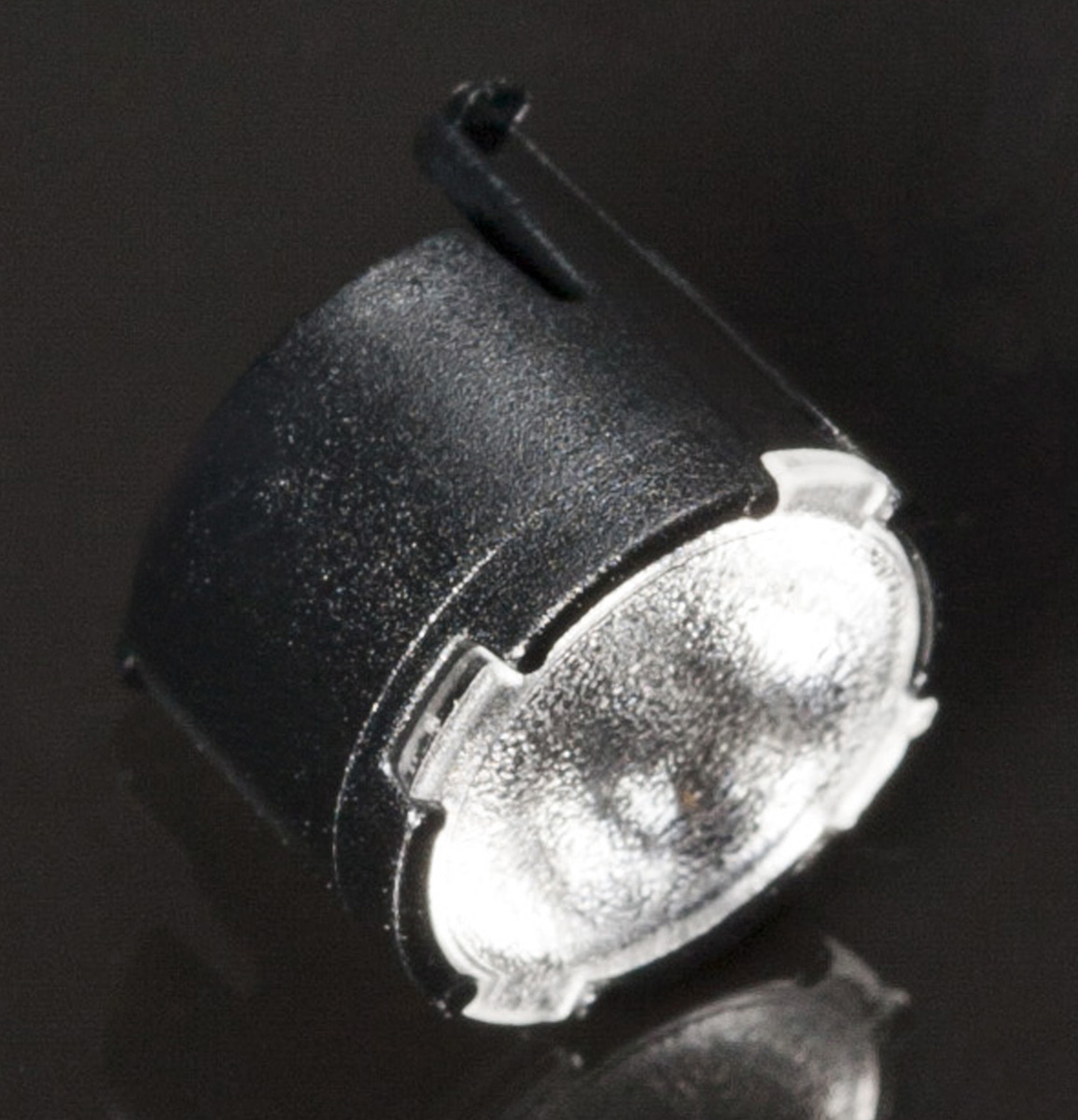 Ledil FP11952_LISA2-WWW-CLIP, Lisa2 Series LED Lens, 80 ° Round Beam