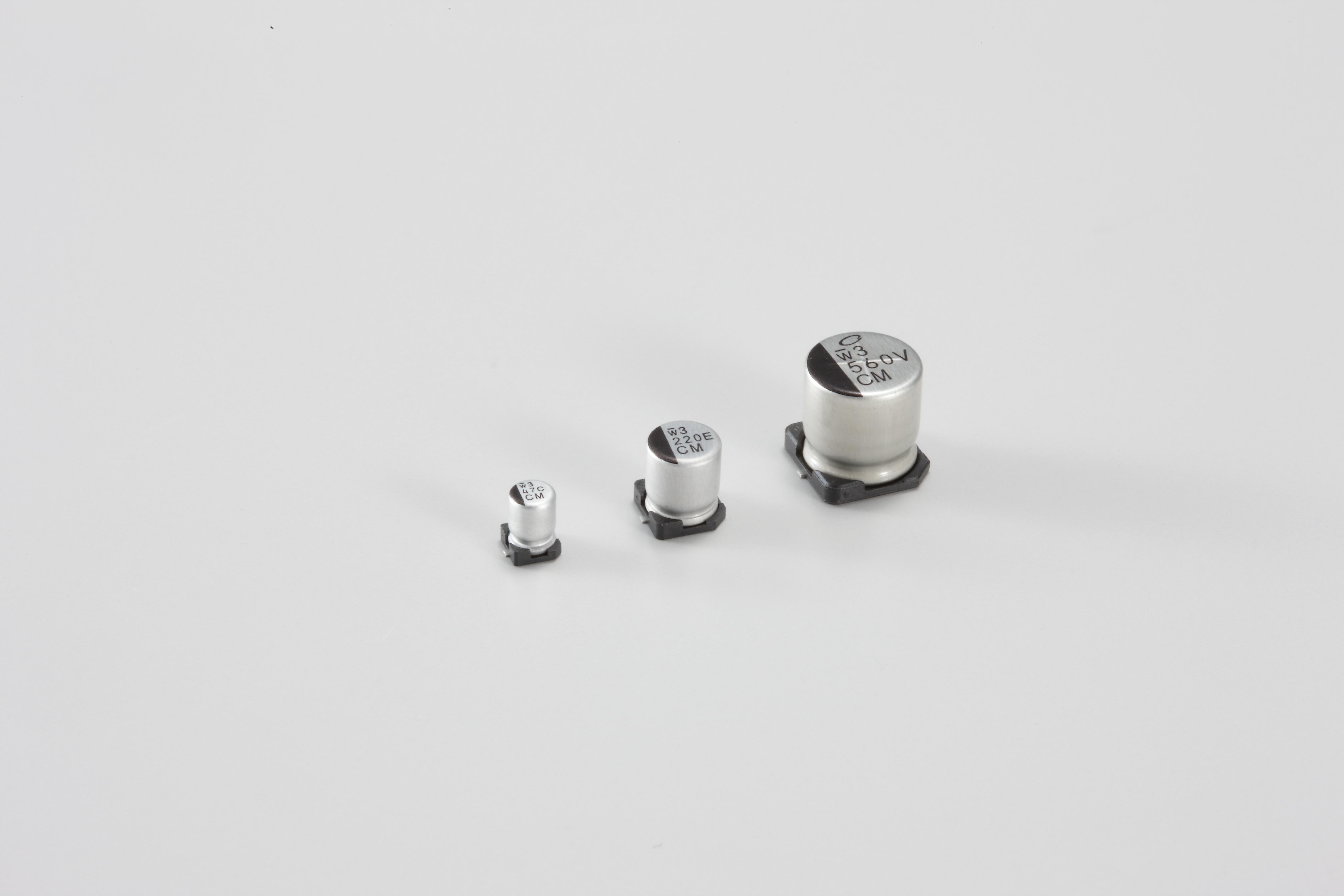 Nichicon 330μF Aluminium Electrolytic Capacitor 50V dc, Surface Mount - UCM1H331MNL1GS