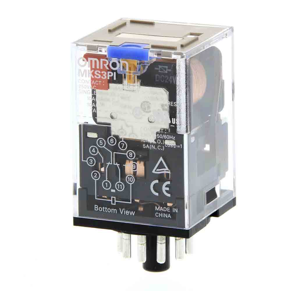 Omron Non-Latching Relay, 10A Switching Current, 3PDT