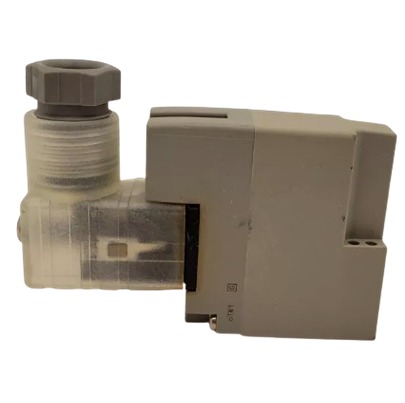 SMC 3/2 Pneumatic Solenoid Valve - Solenoid M5 x 0.8 V100 Series 24V dc