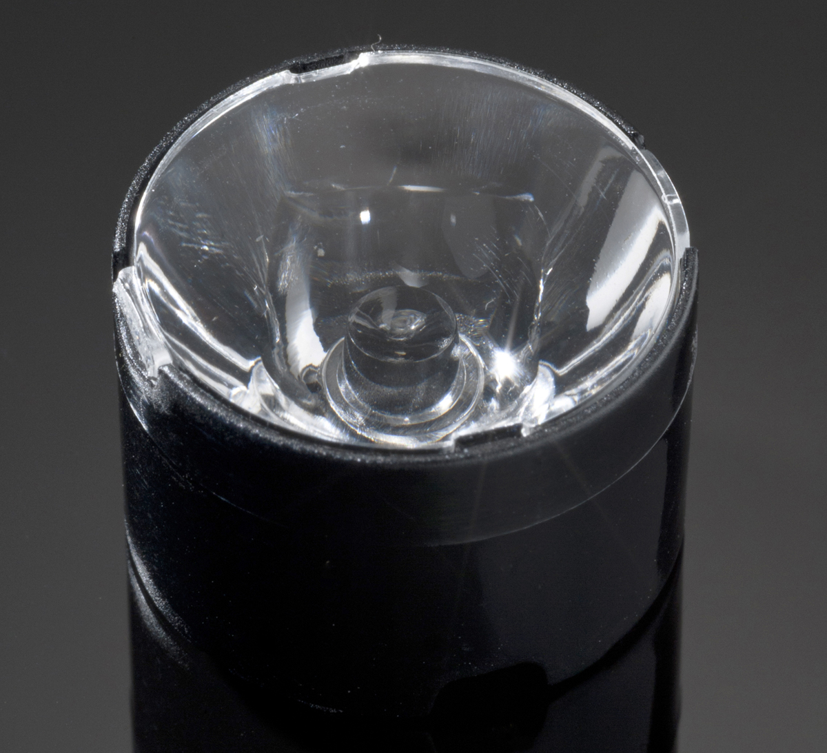 Ledil FA10751_LO2-RS , Leila Series LED Lens, 7 ° Spot Beam