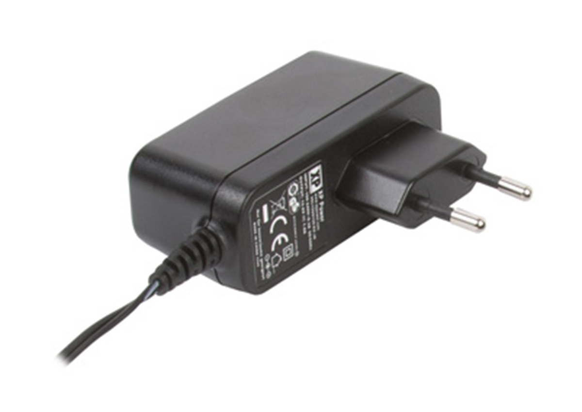 XP Power 36W Plug-In AC/DC Adapter 24V dc Output, 1.5A Output