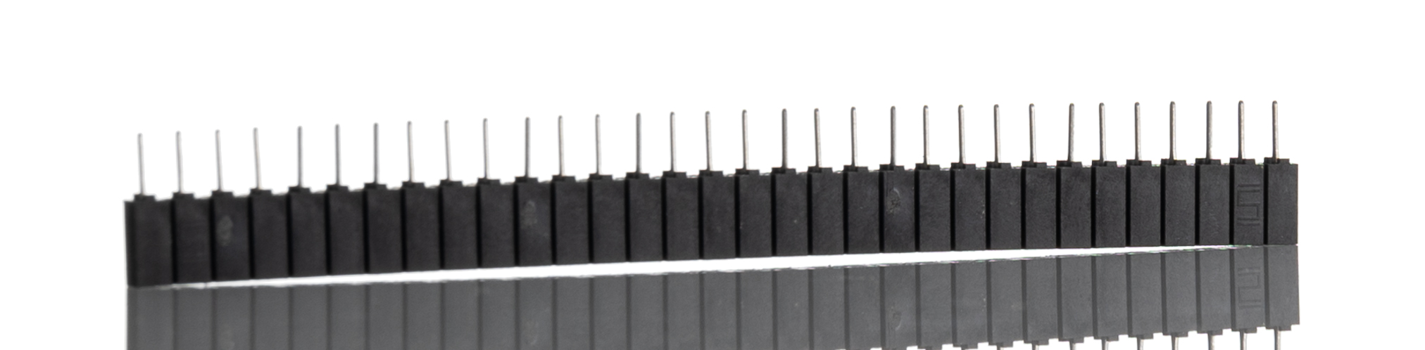 Samtec SSA Series Straight Through Hole Mount PCB Socket, 32-Contact, 1-Row, 2.54mm Pitch, Through Hole Termination