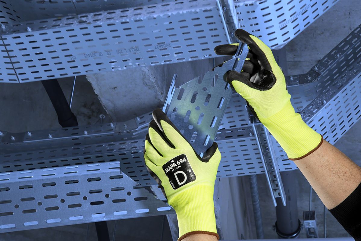 Mapa Yellow Nitrile Work Gloves, Size 6