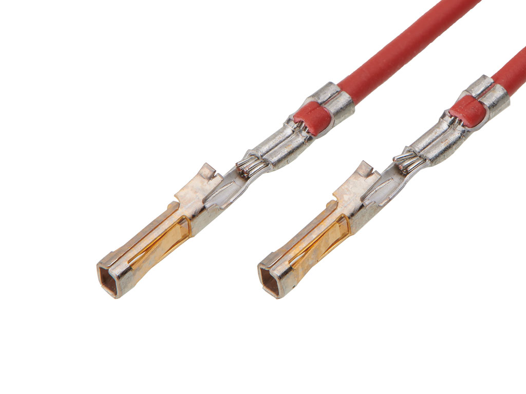 Molex Female SL to Female SL Pre-Crimped Lead, 450mm, 24AWG, Red