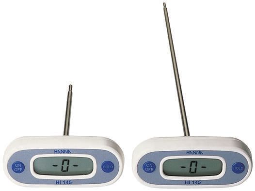 Hanna Instruments HI 145 Wired Digital Thermometer for Food Industry, Industrial Use, 1 Input(s), +220°C Max, ±0.3 °C