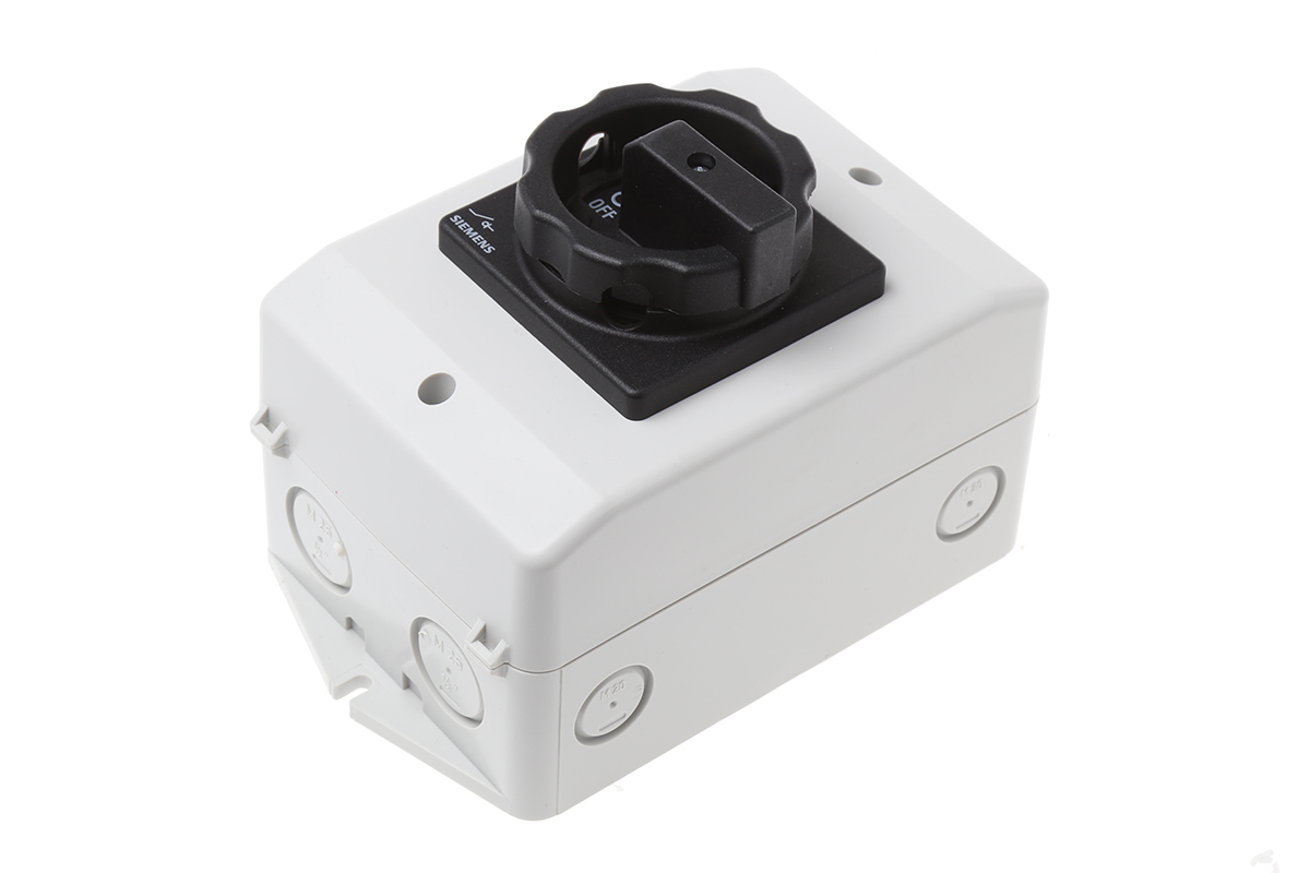 Siemens 3P Pole Isolator Switch - 32A Maximum Current, 11.5kW Power Rating, IP65