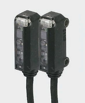 Omron Through Beam Photoelectric Sensor, Block Sensor, 500 mm Detection Range