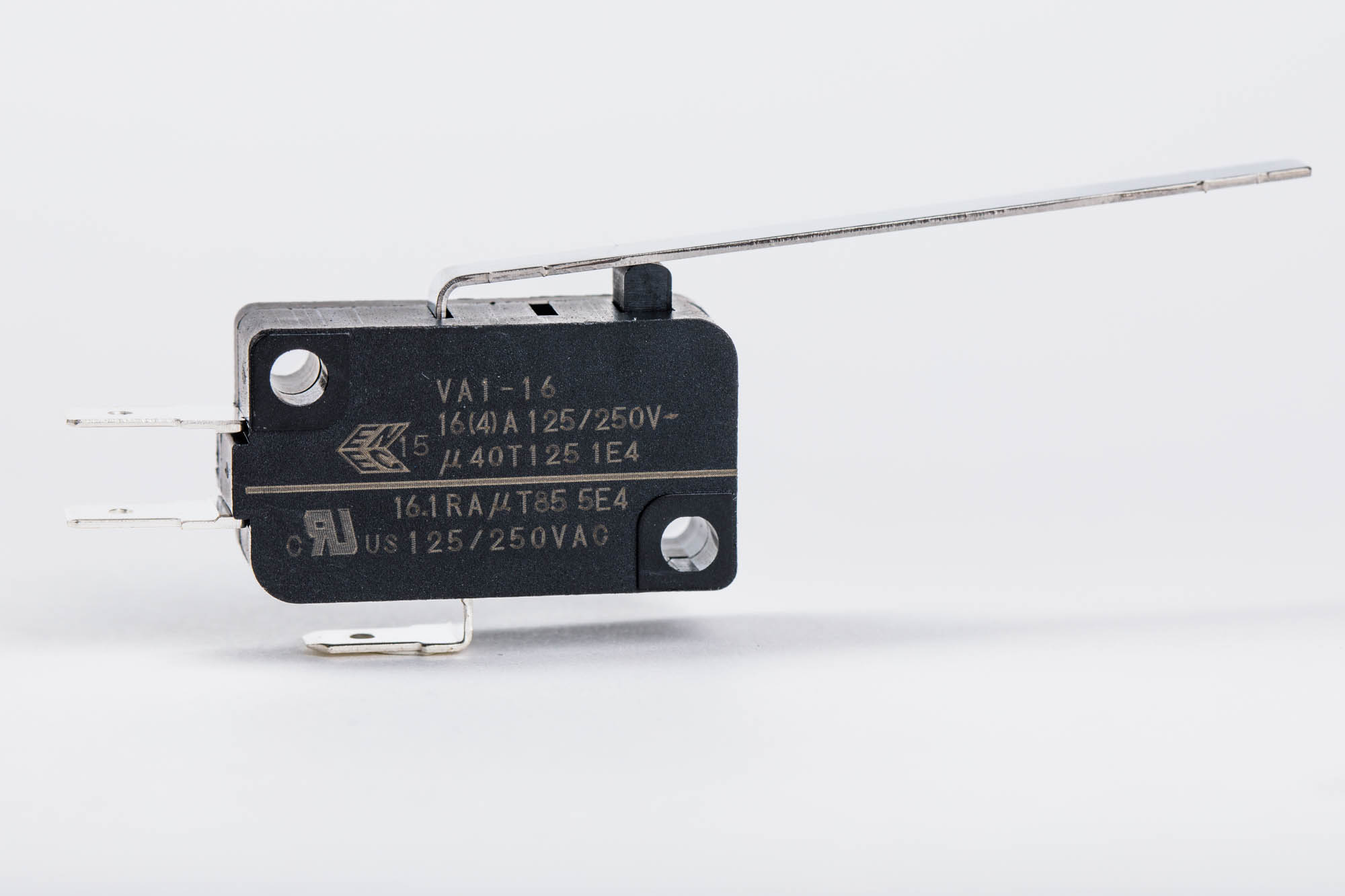 Zippy Lever Snap Action Micro Switch, Solder Terminal, 16.1A, SPDT