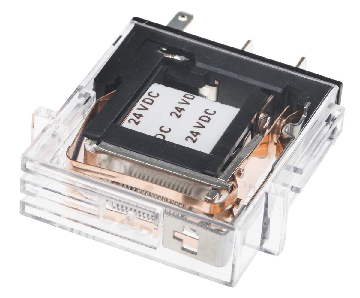 Omron Plug In Power Relay, 24V dc Coil, 5A Switching Current, SPST