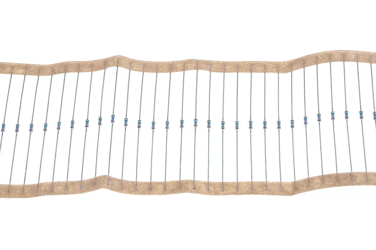 Vishay 270Ω Thin Film Resistor 0.4W ±1% MBA02040C2700FC100