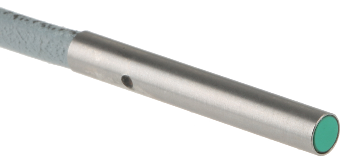Pepperl + Fuchs Inductive Threaded Barrel Proximity Sensor, 0.6 mm Detection, PNP NO, 10 → 30 V dc