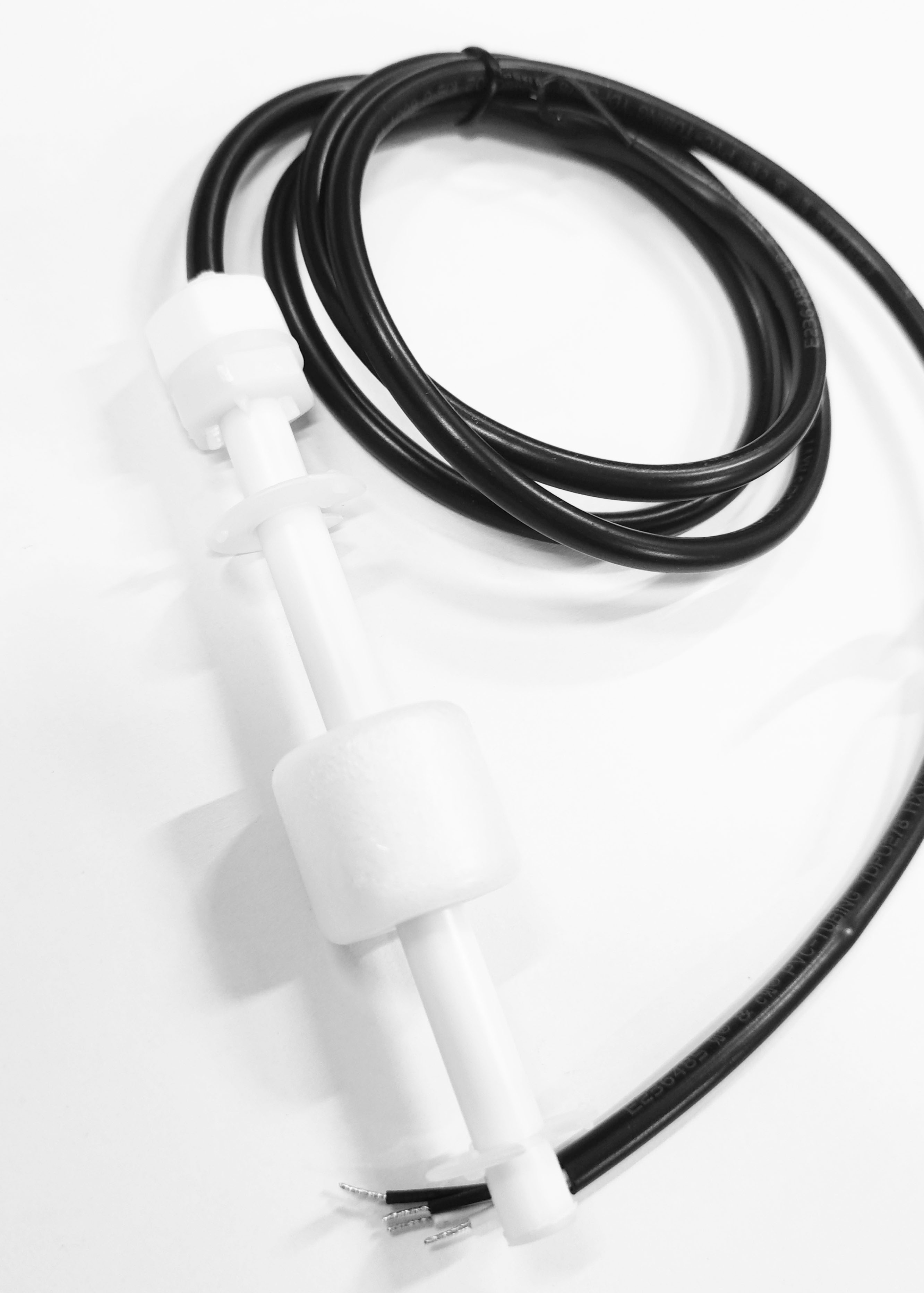 RS PRO Cable Mount Polyphenylene Sulfide Float Switch, Float, 1m Cable, NO, 200V ac Max, 200V dc Max