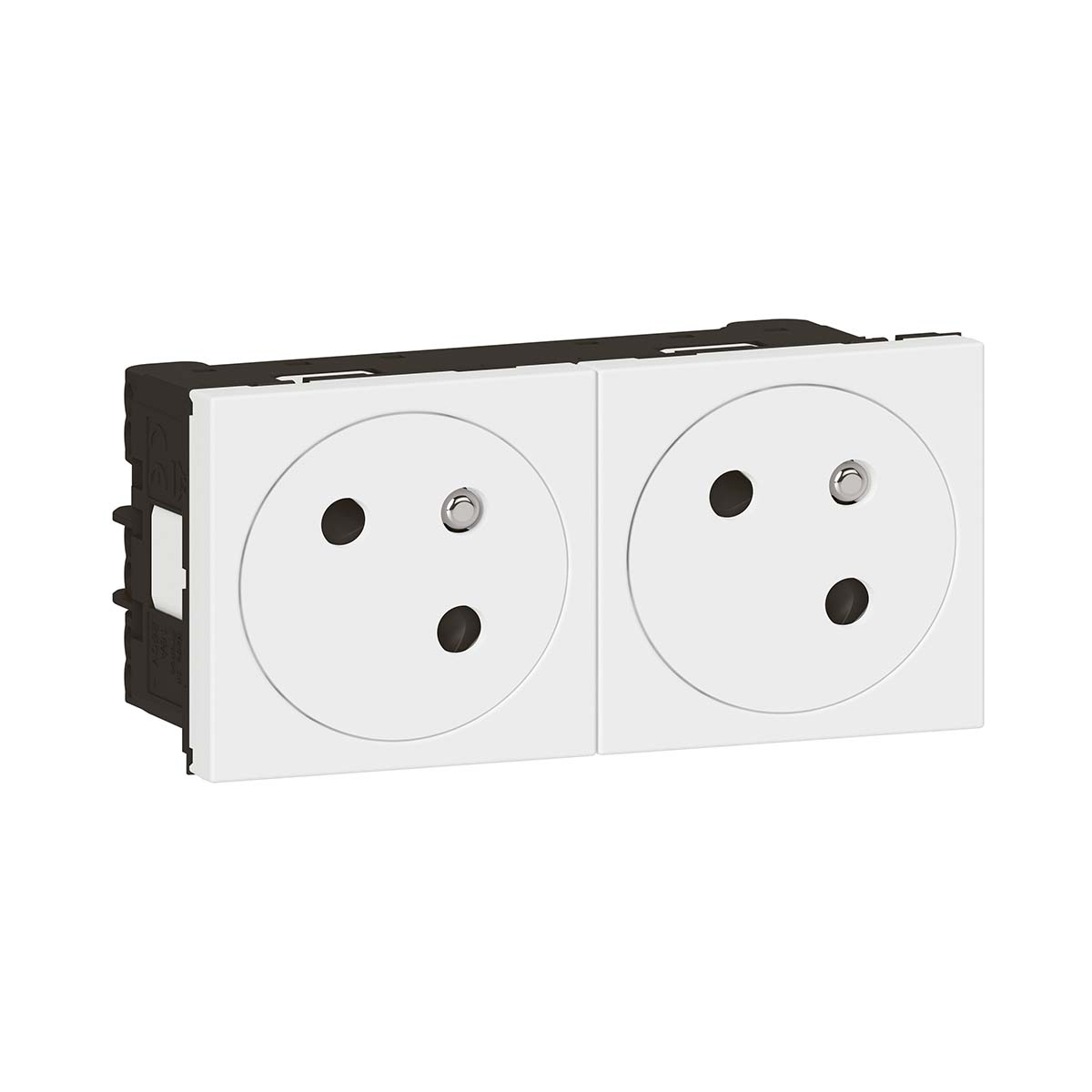 Legrand Mosaic White 2 Gang Plug Socket, 16A, Indoor Use