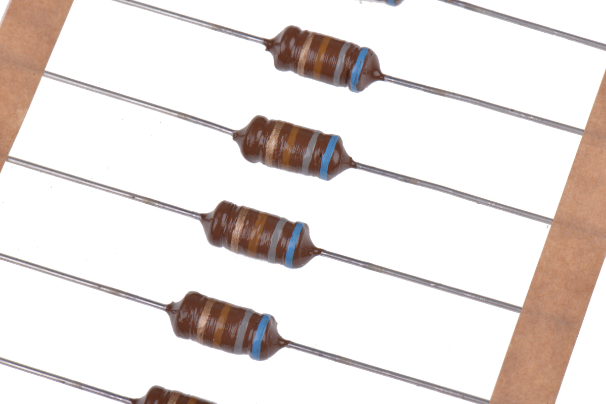 EPCOS 680 μH ±5% Ferrite Leaded Inductor, Max SRF:1.3MHz, Q:30, 240mA Idc, 2.8Ω Rdc, LBC