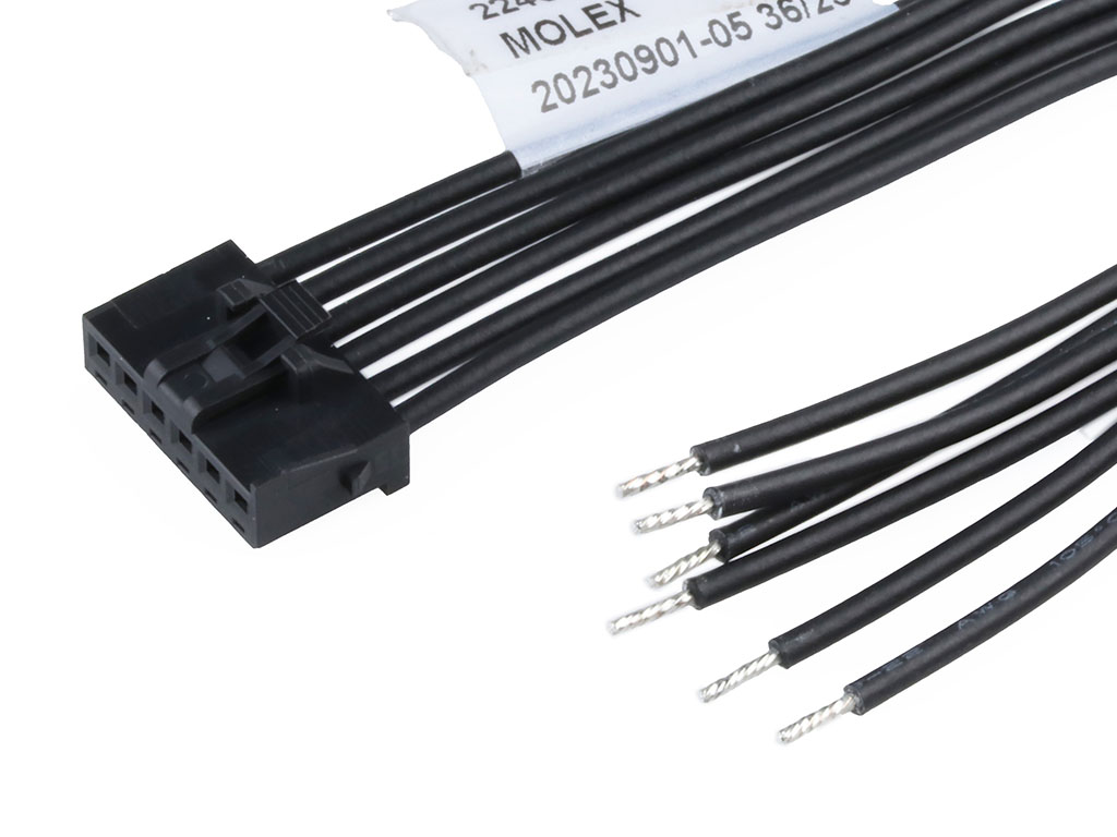 Molex 6 Way Female Crimped Terminal to 6 Way Male Pigtail Wire to Board Cable Assembly, 300mm