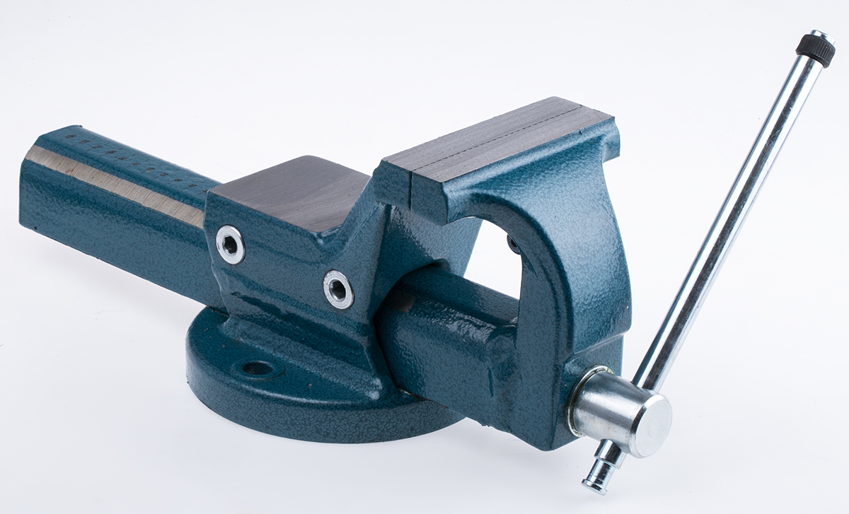 RS PRO Bench Vice x 82mm 120mm x 150mm, 9.5kg