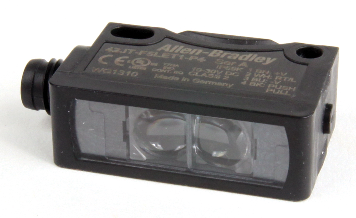 Allen Bradley Contrast Sensors 12 mm, White LED IO-Link, Push-Pull, 25 mA, 10 → 30 V dc, IP67, IP69K
