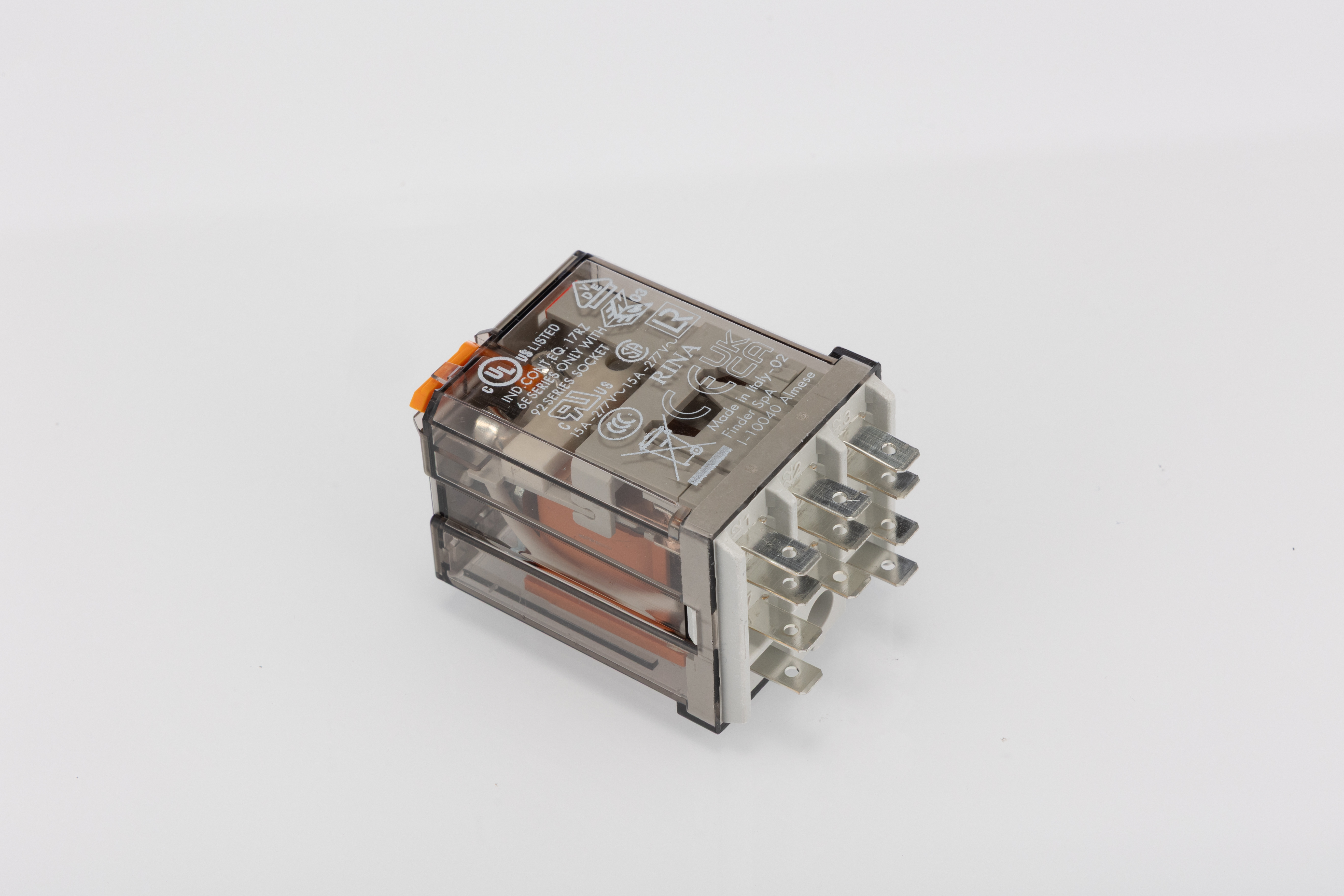 Finder DIN Rail Power Relay, 230V Coil, 16A Switching Current, 3PDT